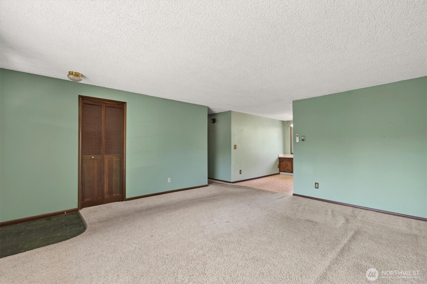 4724 Windemere Street Longview, WA 98632 - Photo 4 of 27