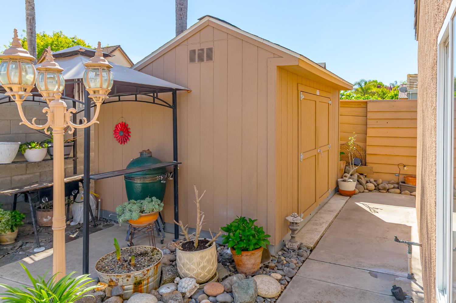 1712 Newhampton Way Modesto, CA 95355 - Photo 45 of 46