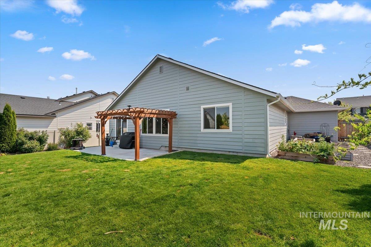 730 West Treehouse Way Kuna, ID 83634 - Photo 29 of 31 Gallery Image 29