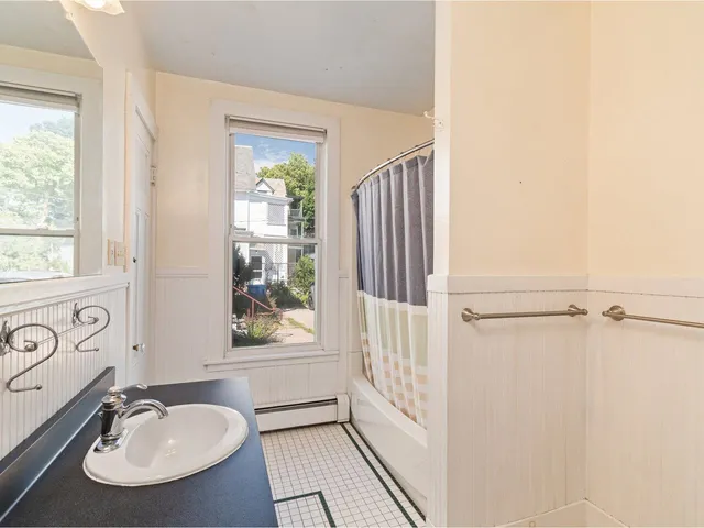 $355,000 | 20 Clarke Street, Unit 1, Burlington, VT 05401