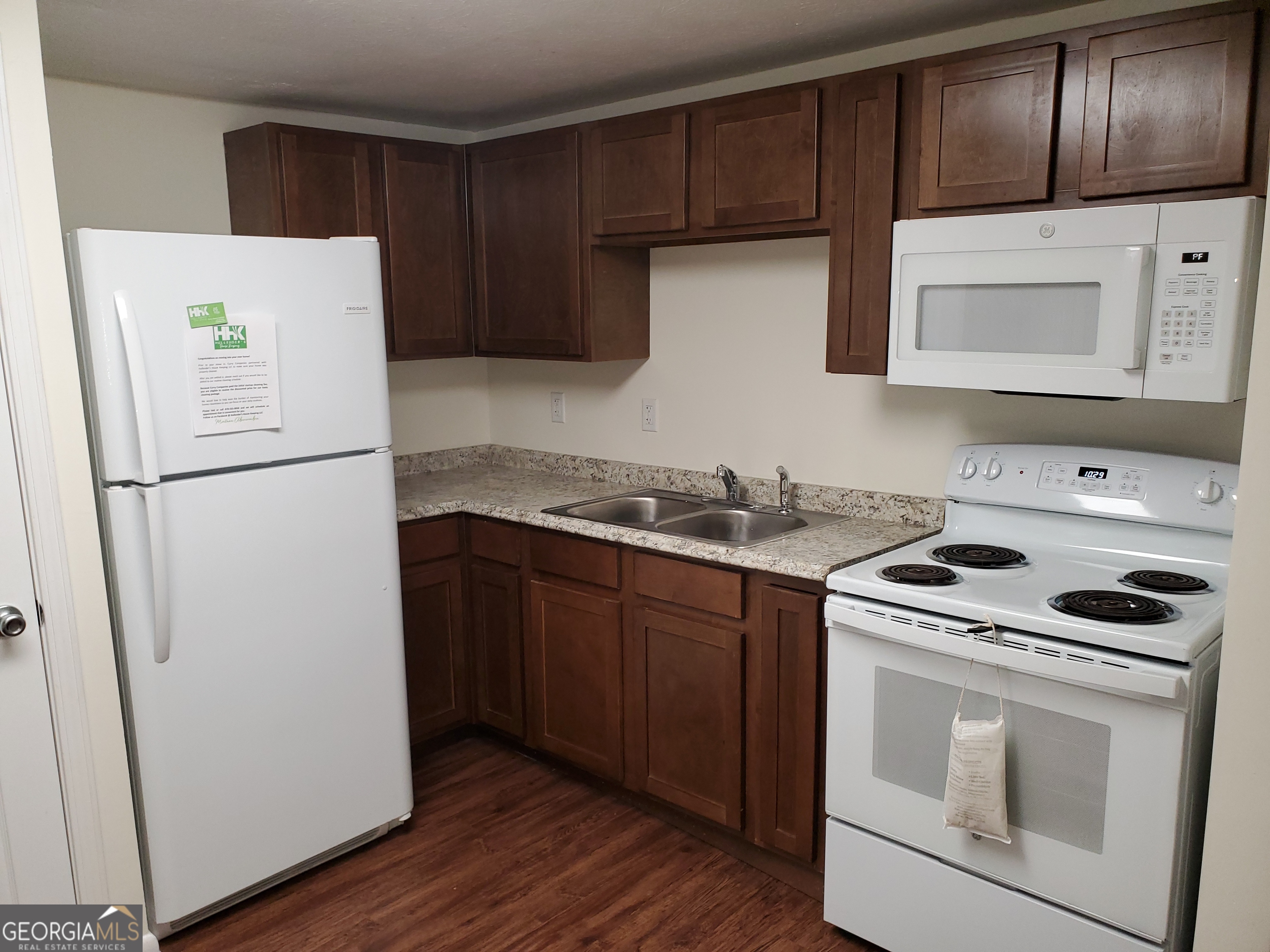 312 Crescent Drive, Unit A4 Dublin, GA 31021 - Photo 5 of 6