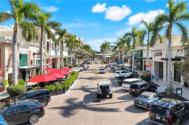 $1,899,000 | 9115 Strada Place, Unit 5502, Naples, FL 34108