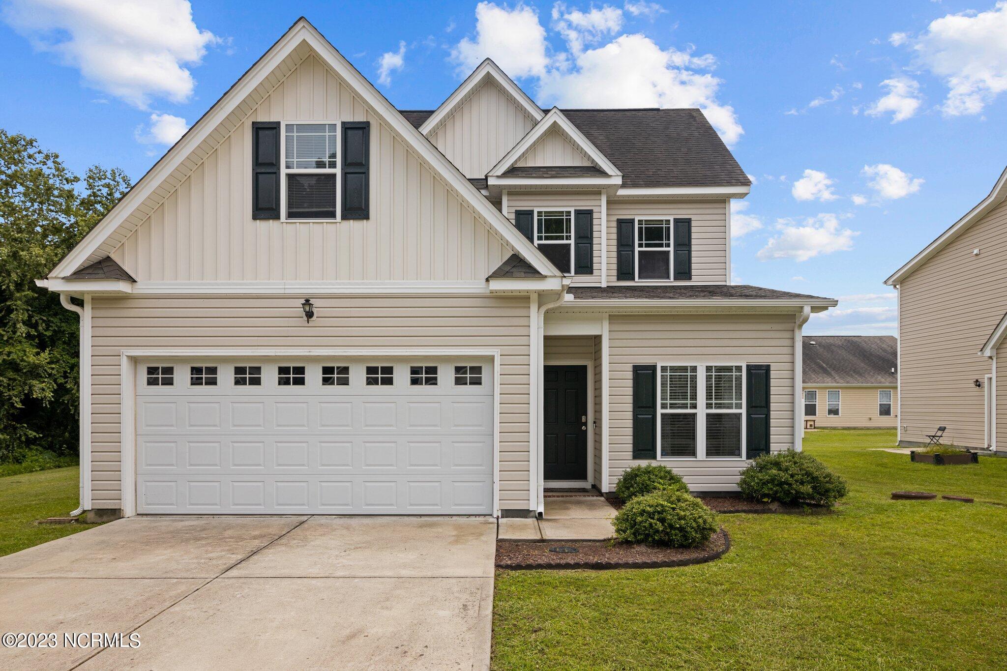 418 Peregrine Ridge Drive New Bern, NC 28560 - Photo 8 of 40 10-web-or-mls-2I3A0006-1