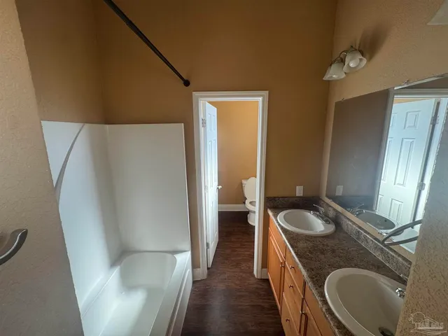 $1,400 | 7071 Lake Joanne Drive, Unit 1A, Pensacola, FL 32506