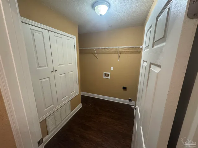 $1,400 | 7071 Lake Joanne Drive, Unit 1A, Pensacola, FL 32506