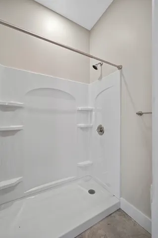 $2,050 | 34 Tremaine Street, Unit 1, Leominster, MA 01453