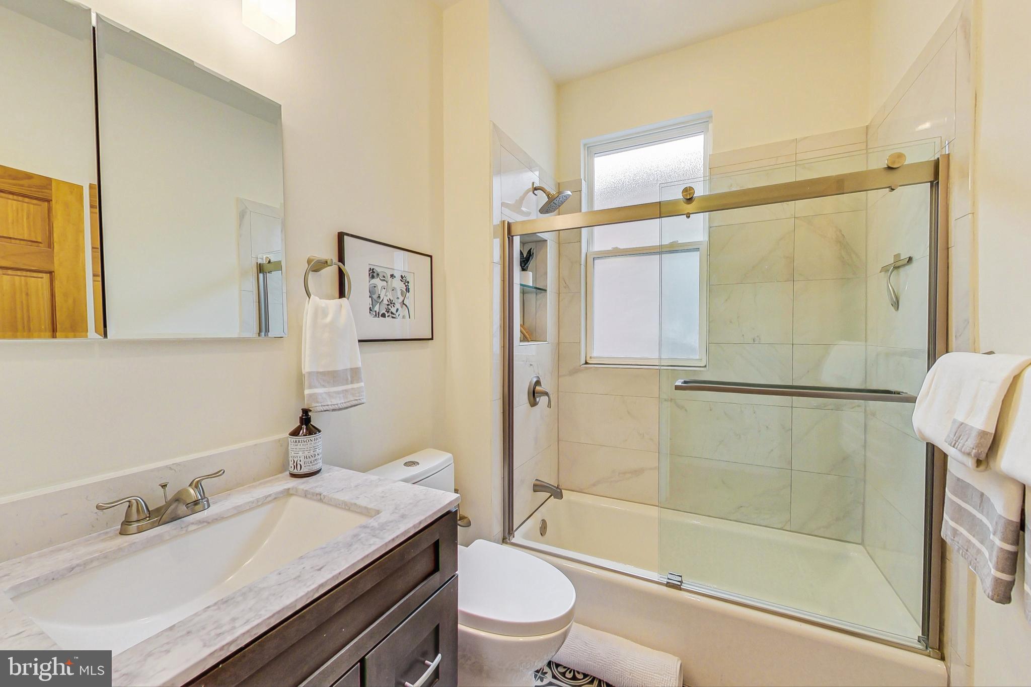 412 F Street Northeast Washington, DC 20002 - Photo 15 of 25 Gallery Image 15