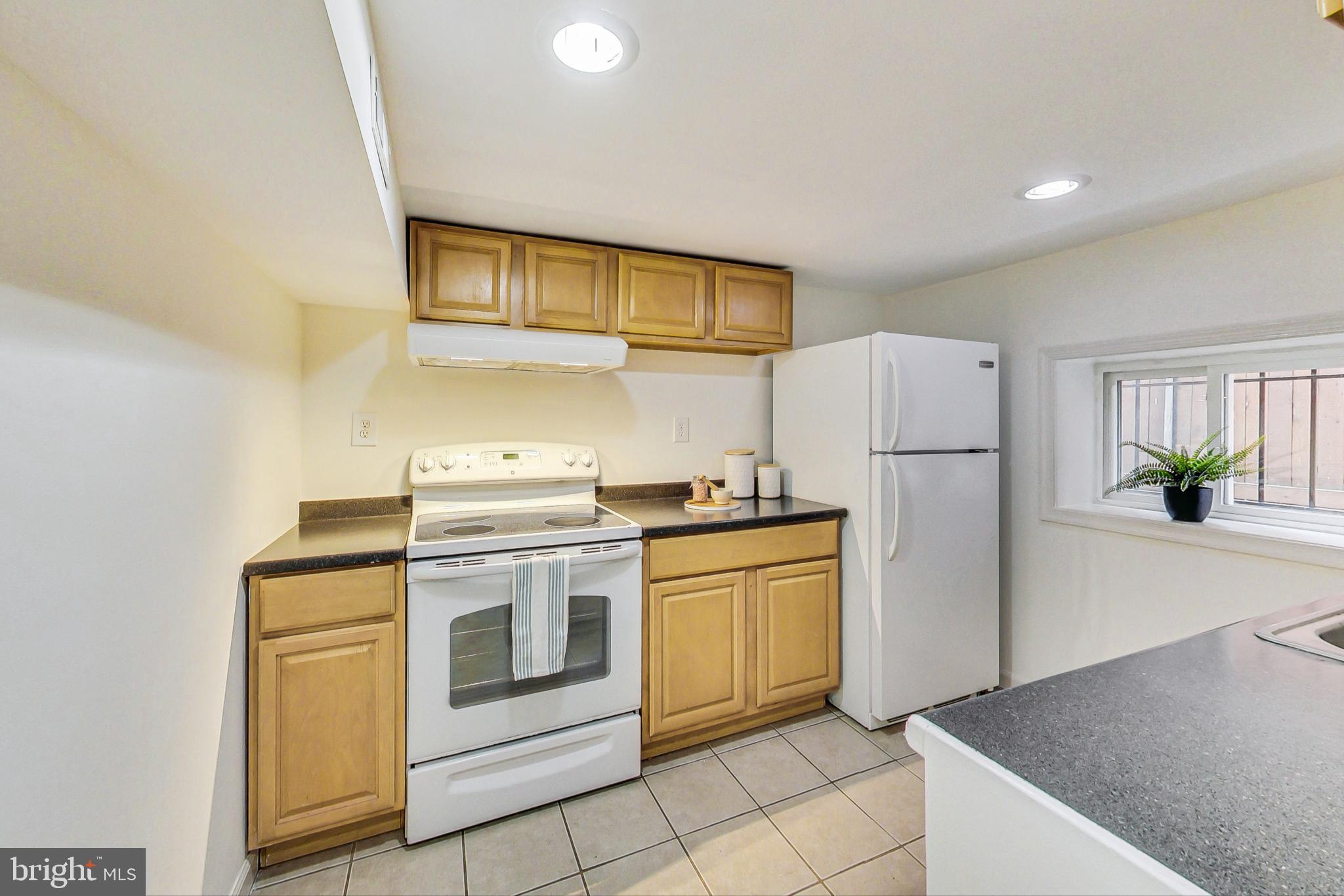 412 F Street Northeast Washington, DC 20002 - Photo 21 of 25 Gallery Image 21