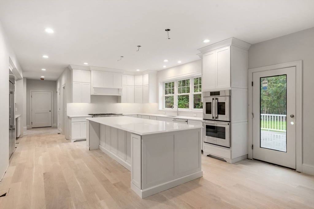 20 Lacoss Road Duxbury, MA 02332 - Photo 9 of 36