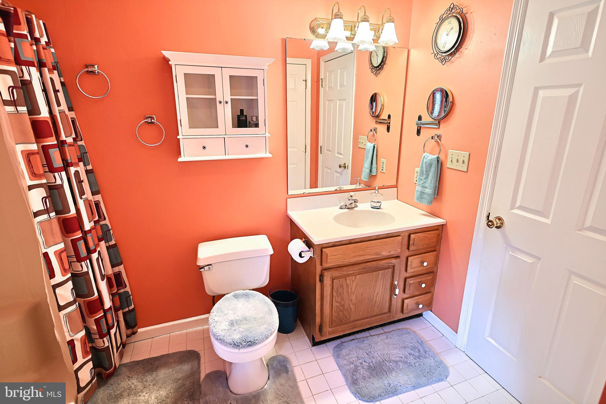 13259 Ridge Road Stewartstown, PA 17363 - Photo 41 of 46 Primary Bath