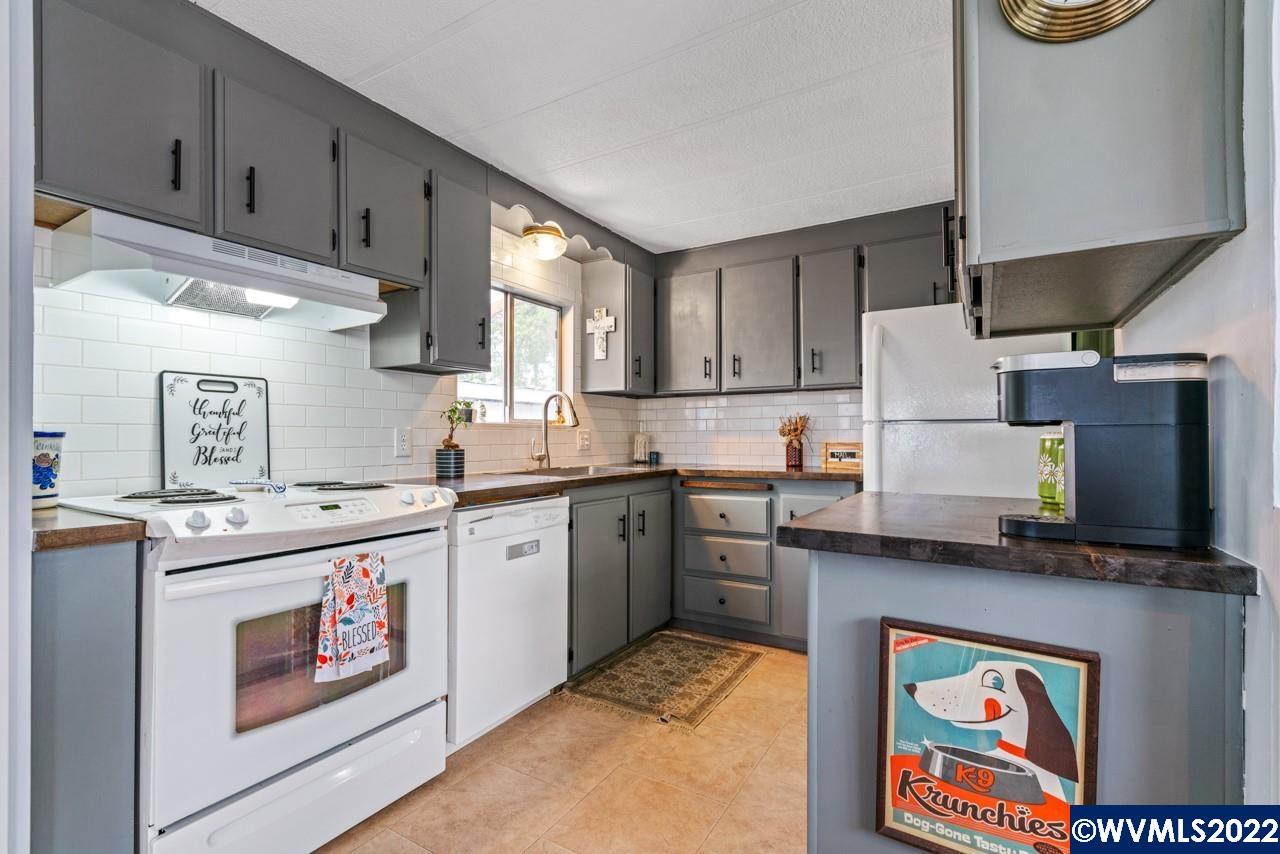 9195 Portland Road Northeast, Unit 37 Salem, OR 97305 - Photo 8 of 15