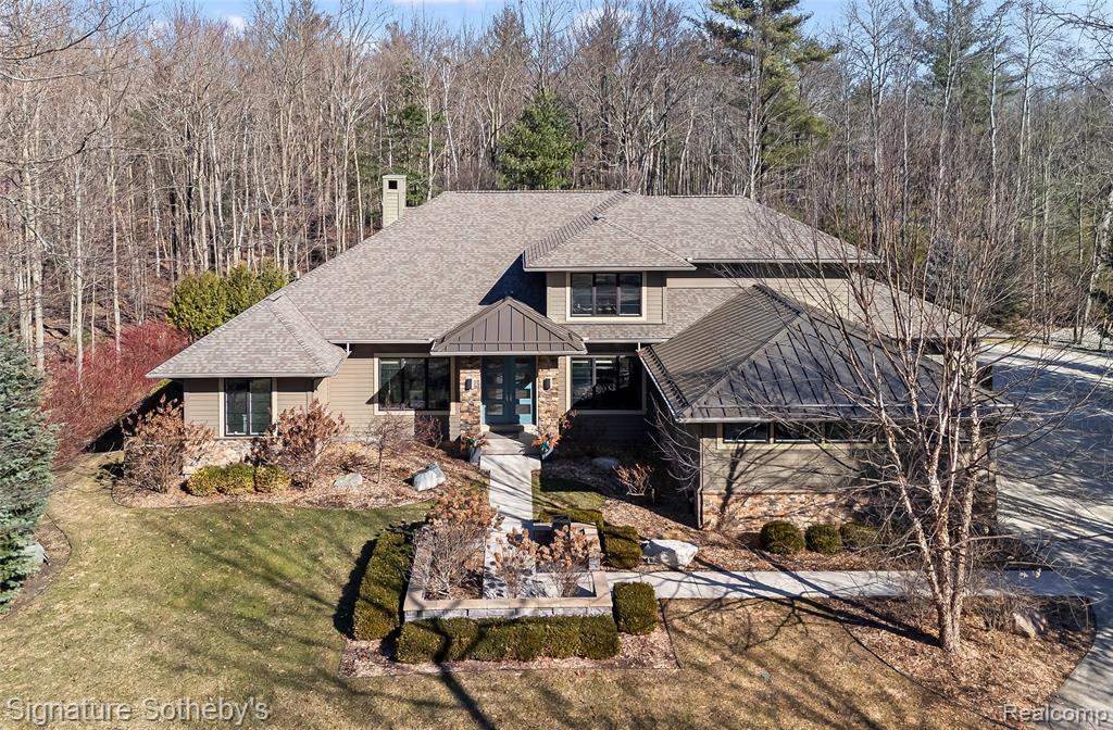 3479 East Shady Ridge Lane Midland, MI 48642 - Photo 1 of 68