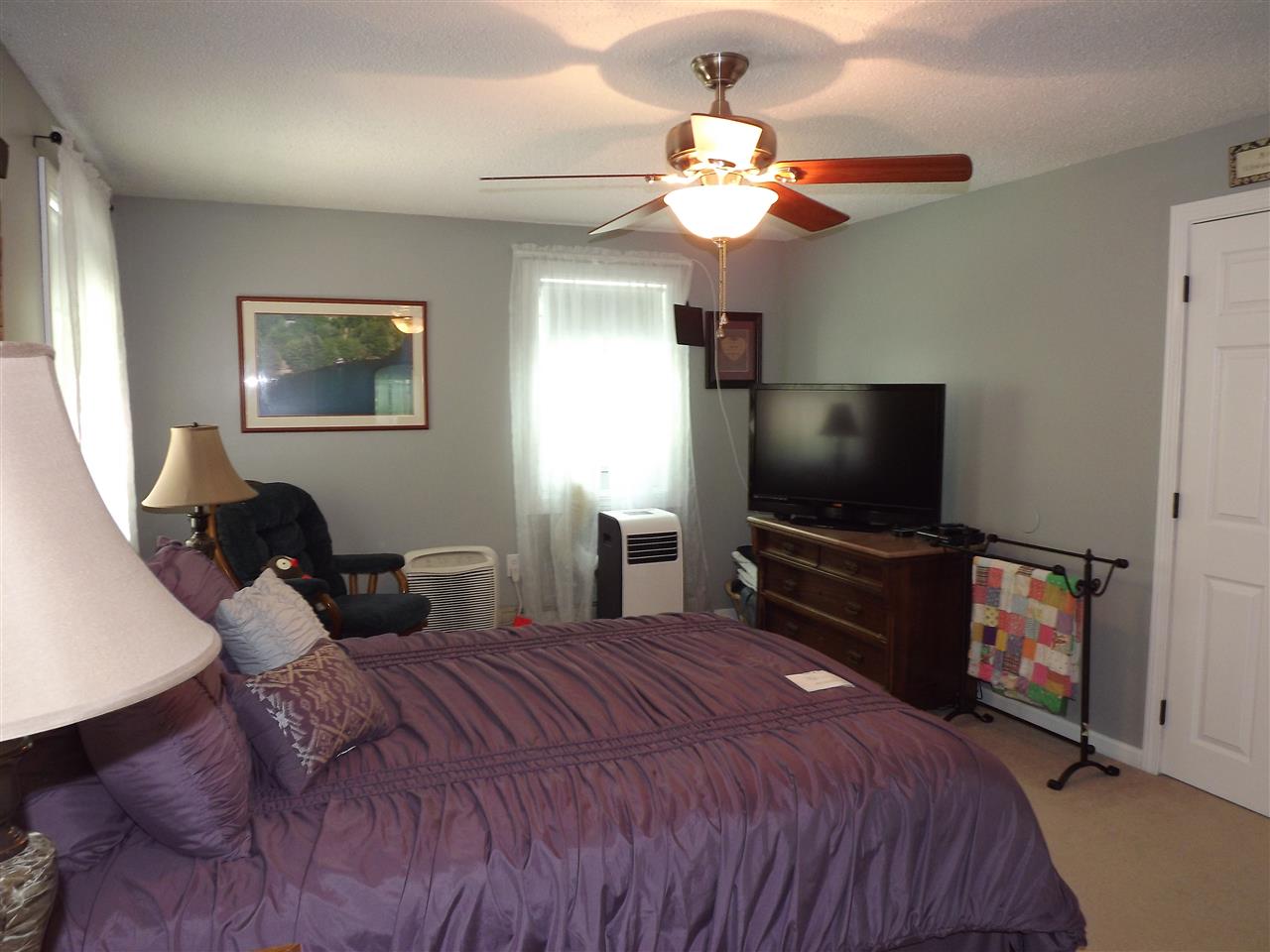 63 B Speare Road Hudson, NH 03051 - Photo 12 of 30 Gallery Image 12
