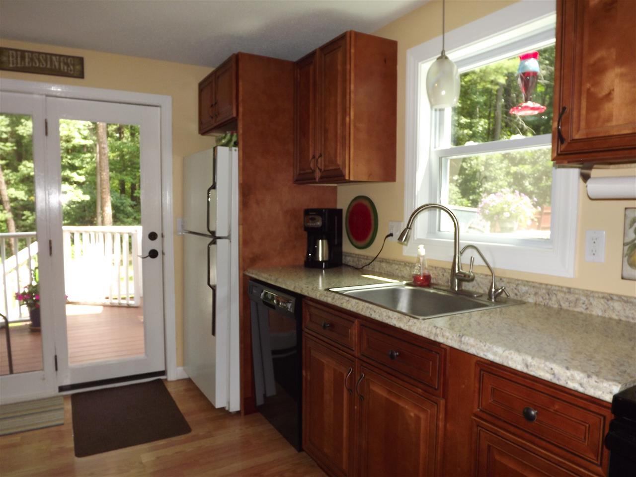 63 B Speare Road Hudson, NH 03051 - Photo 3 of 30 Gallery Image 3