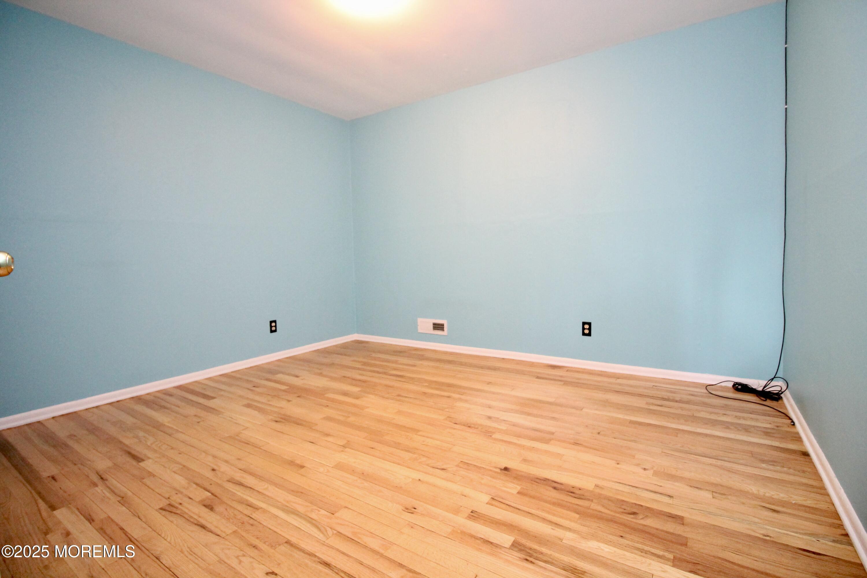 16 Maple Lane Howell, NJ 07731 - Photo 24 of 55 a bed room with a bed