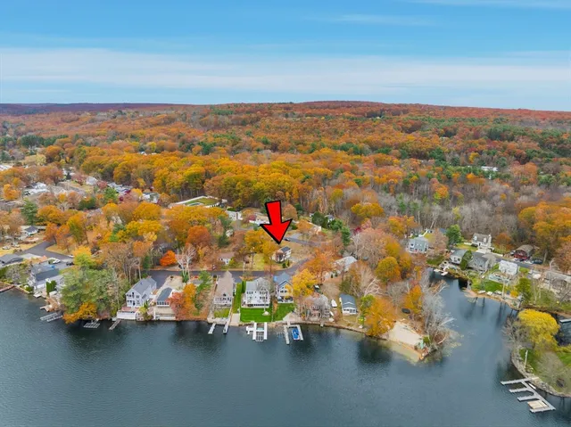 $475,000 | 26 Wakefield Avenue, Webster, MA 01570