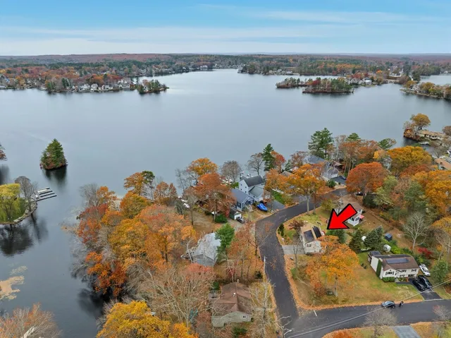 $475,000 | 26 Wakefield Avenue, Webster, MA 01570