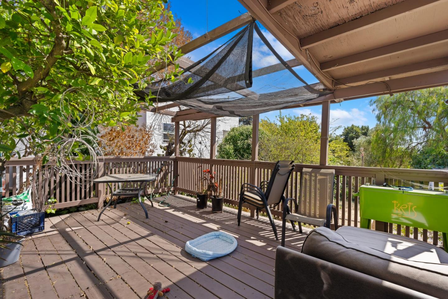 4563 Malabar Avenue Castro Valley, CA 94546 - Photo 15 of 19 a view of a patio on the roof deck