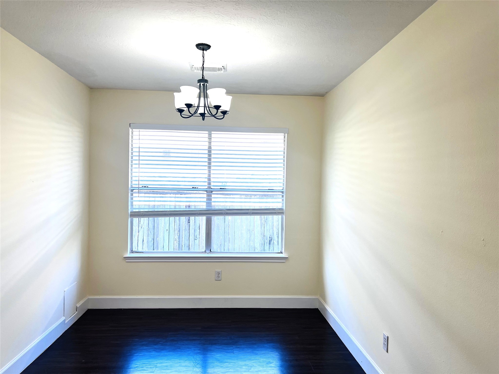 15330 Riverside Grove Drive Houston, TX 77083 - Photo 5 of 16