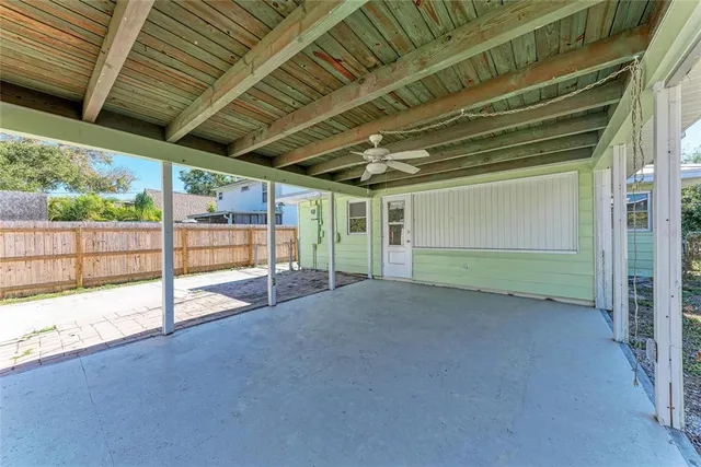 $2,500 | 2253 Arlington Street, Sarasota, FL 34239