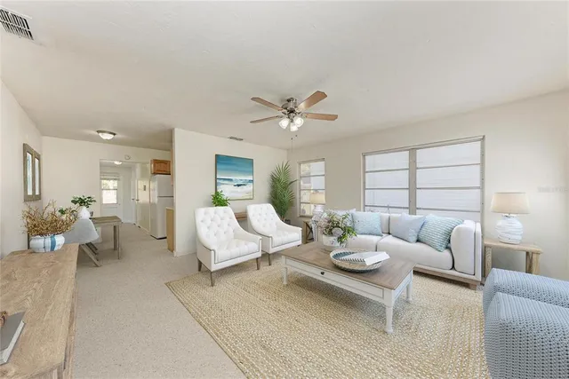 $2,500 | 2253 Arlington Street, Sarasota, FL 34239