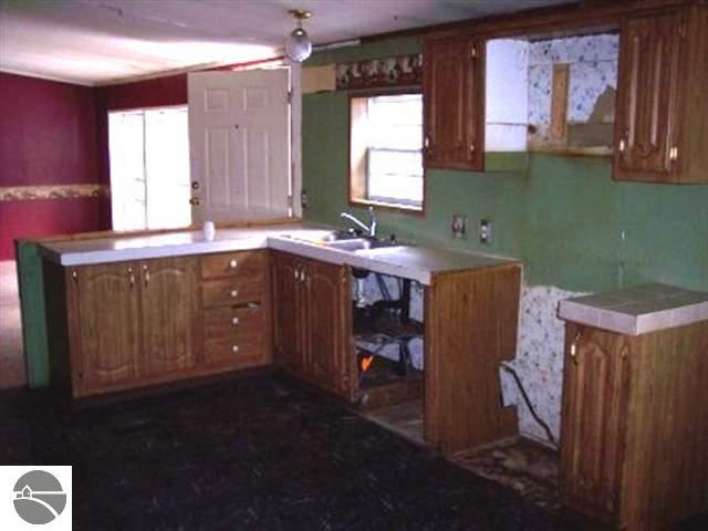 161 Adams Road Northeast Kalkaska, MI 49646 - Photo 5 of 5 1722020-4.JPG