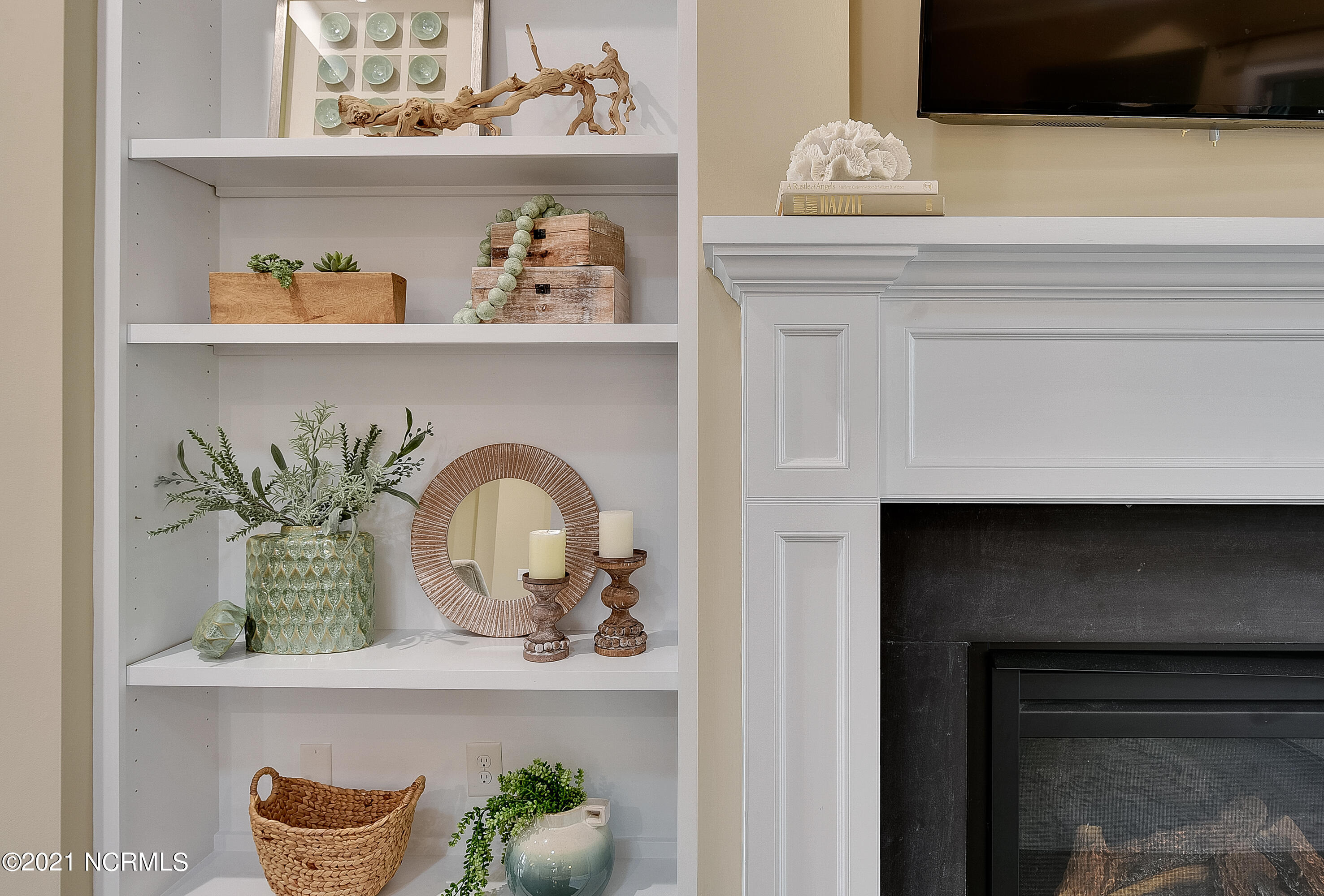 2000 Chartwell Court Leland, NC 28451 - Photo 9 of 57 2000ChartwellCourt-09