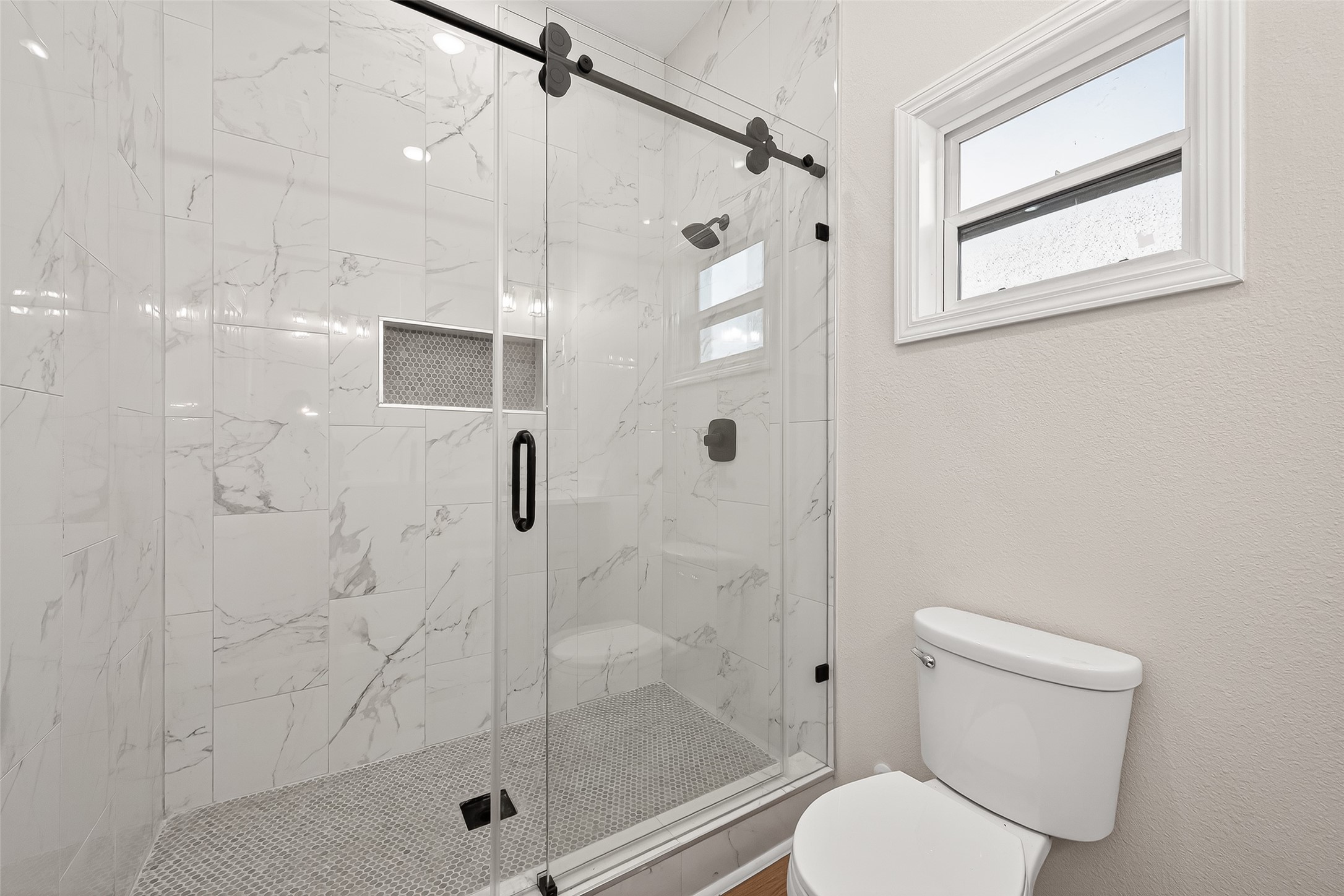 6809 Sherman Street Houston, TX 77011 - Photo 16 of 30 Custom walk in shower