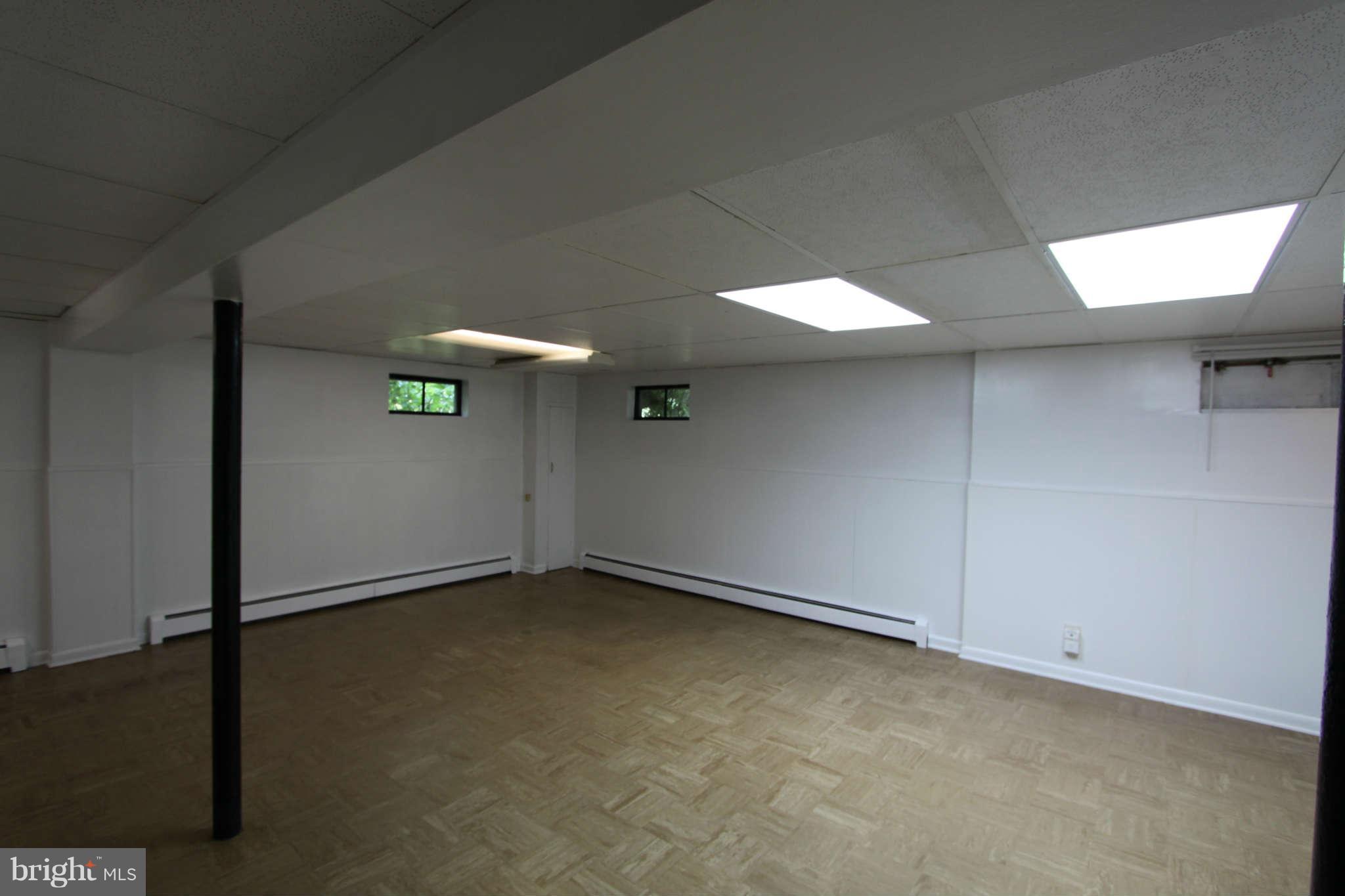 5049 St Barnabas Road Temple Hills, MD 20748 - Photo 21 of 30 Family Room