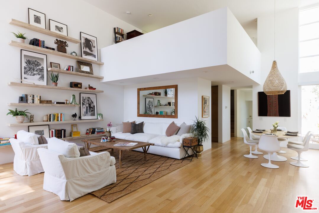 1523 Cabrillo Avenue Venice, CA 90291 - Photo 2 of 22 a living room with furniture and a flat screen tv