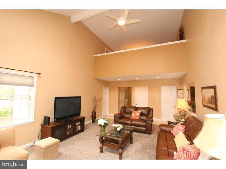 108 Atlantic Avenue Sinking Spring, PA 19608 - Photo 11 of 25 Family Room