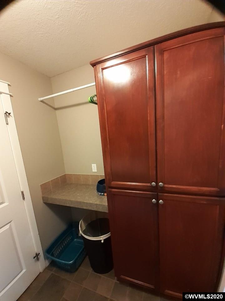 1225 Filbert Street Jefferson, OR 97352 - Photo 28 of 35 Gallery Image 28