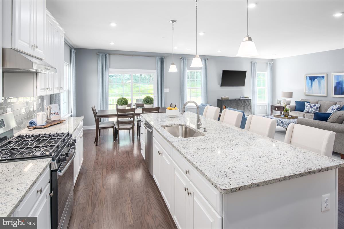 4376 Grandview Road Hanover, PA 17331 - Photo 3 of 16 Gallery Image 3
