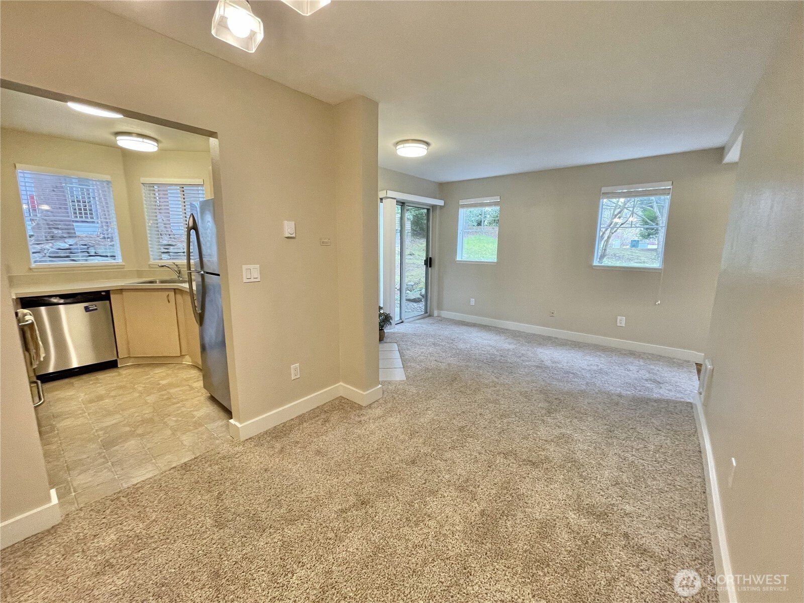 5300 Harbour Pointe Boulevard, Unit 311H Mukilteo, WA 98275 - Photo 9 of 27