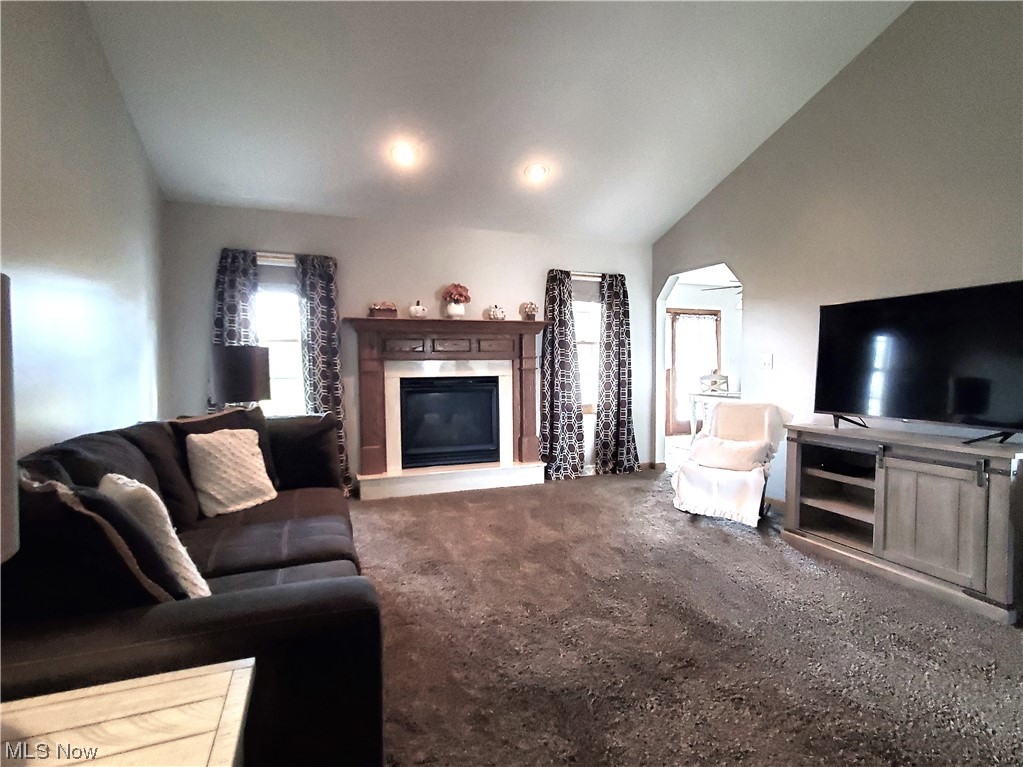 133 Matthew Drive Rittman, OH 44270 - Photo 5 of 35 Gallery Image 5
