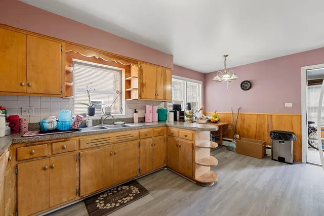 $780,000 | 5706 North St Louis Avenue, Chicago, IL 60659