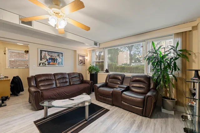 $780,000 | 5706 North St Louis Avenue, Chicago, IL 60659