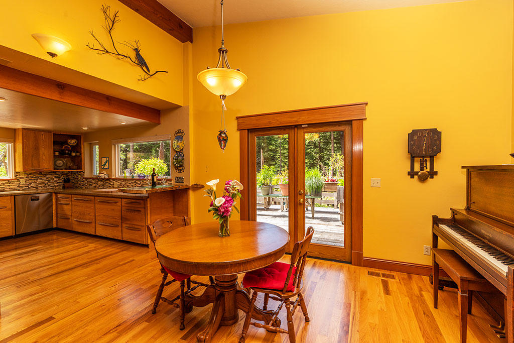 3072 Pigeon Point Road Eureka, CA 95503 - Photo 22 of 55