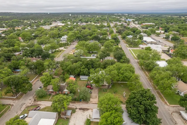 $699,900 | 203 West Commerce Street, San Saba, TX 76877