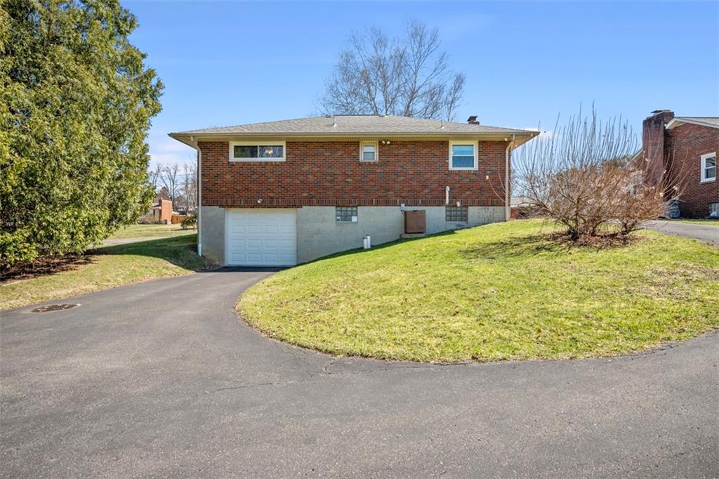 238 Home Avenue Butler, PA 16001 - Photo 22 of 32 Gallery Image 22