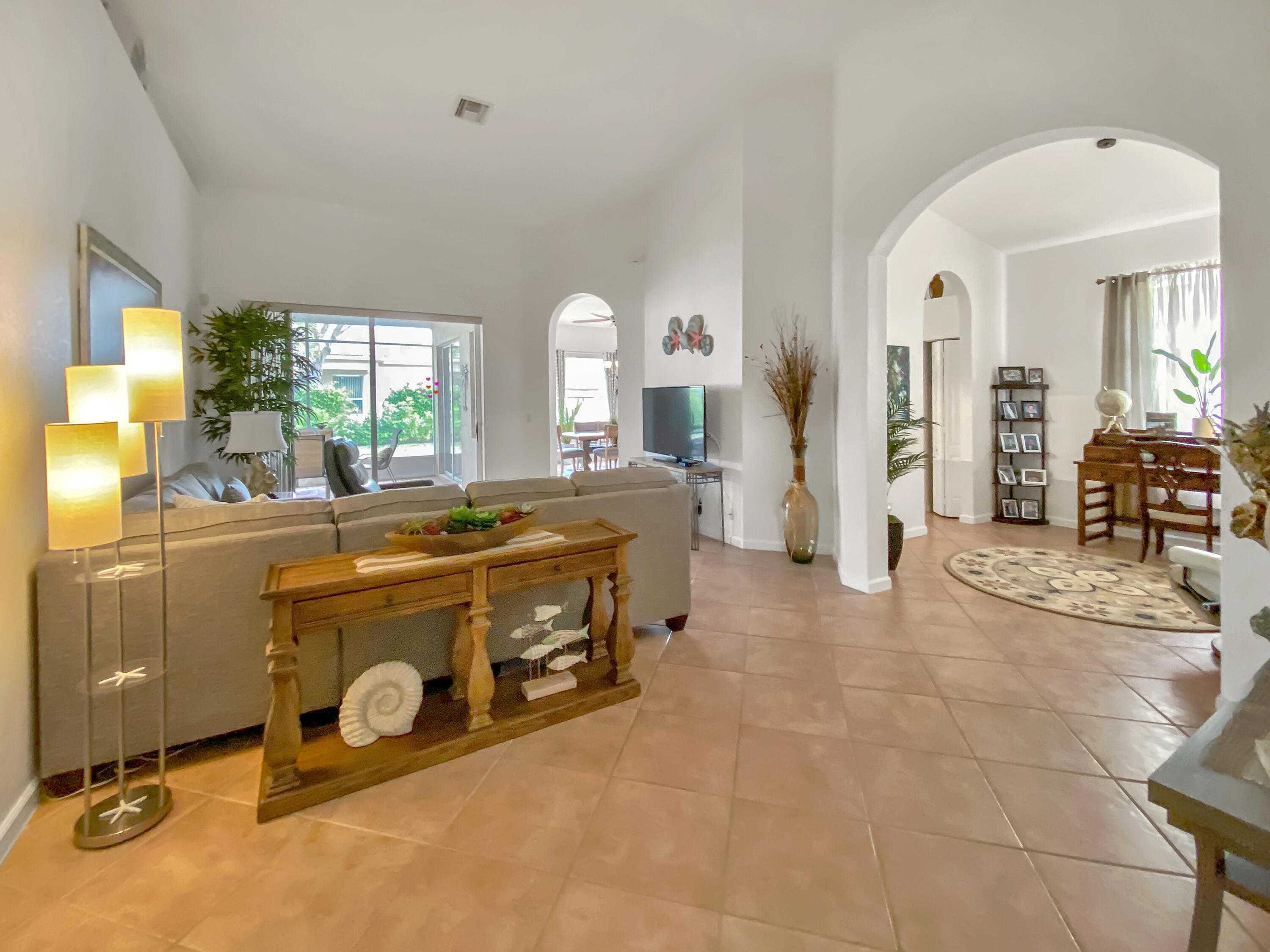 5532 Spanish River Road Fort Pierce, FL 34951 - Photo 3 of 31 IMG_4570