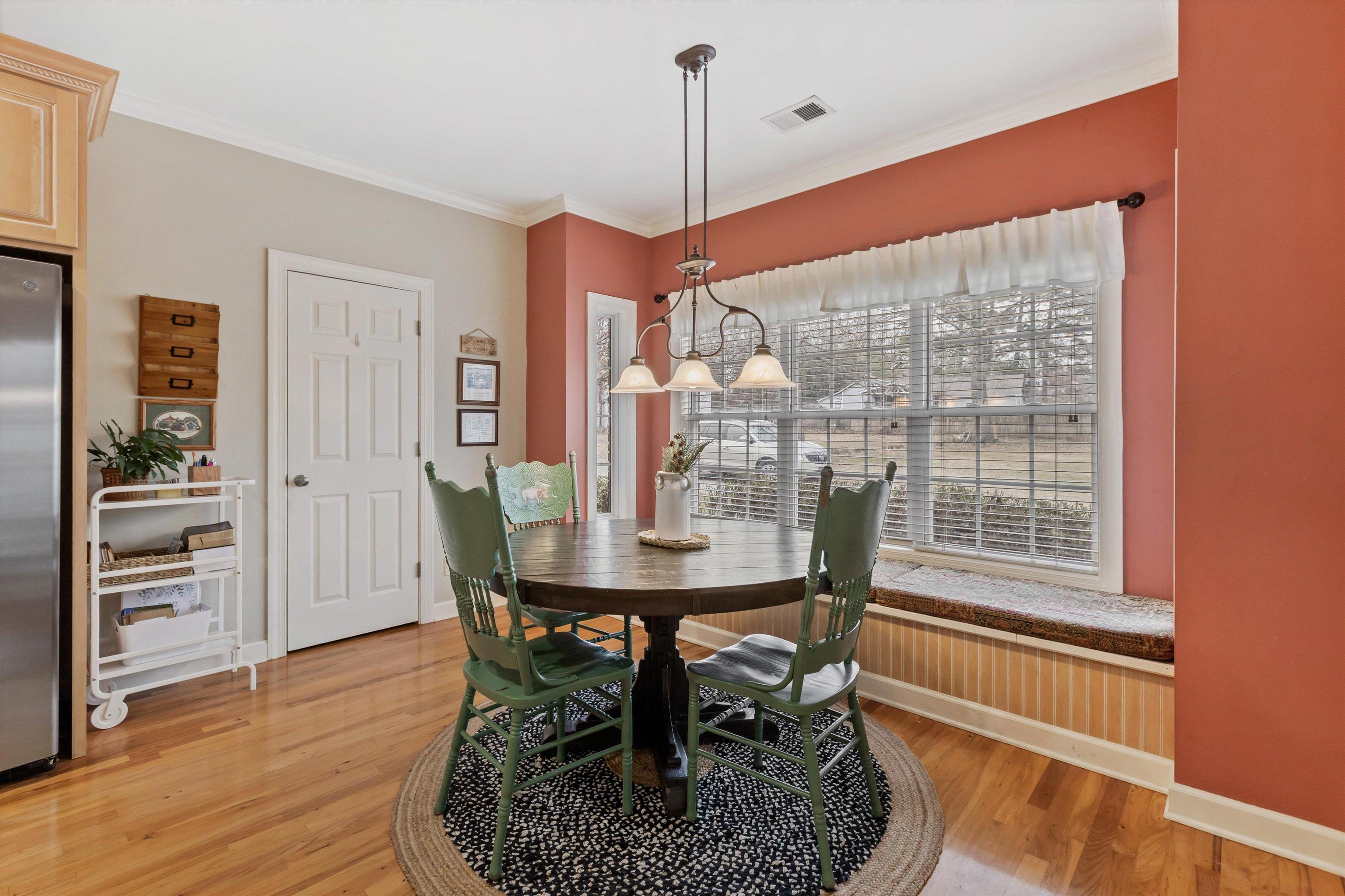 2789 North Collierville Arlington Road Eads, TN 38028 - Photo 13 of 34 a dining room with furniture and window