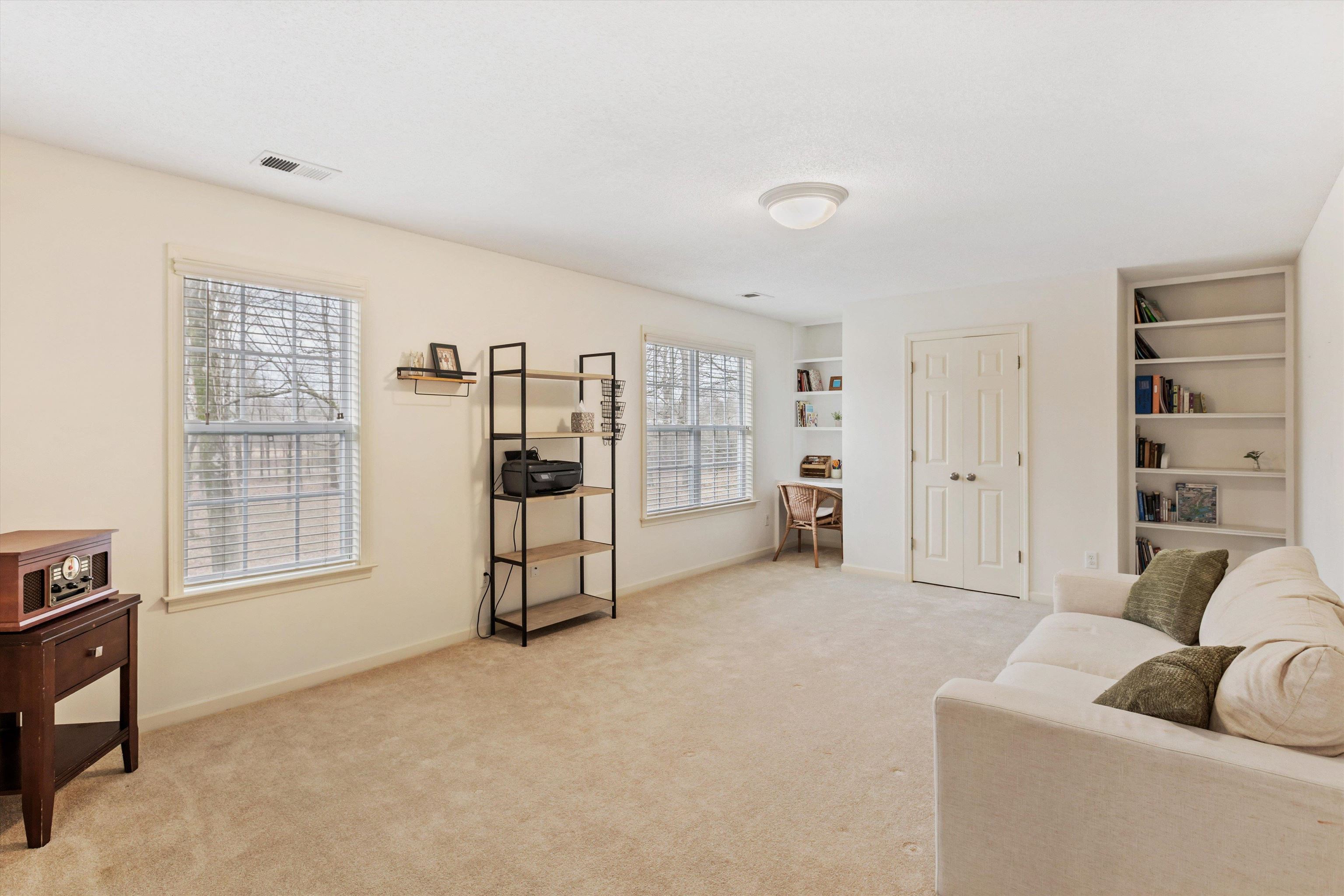 2789 North Collierville Arlington Road Eads, TN 38028 - Photo 23 of 34 a living room with furniture and a window