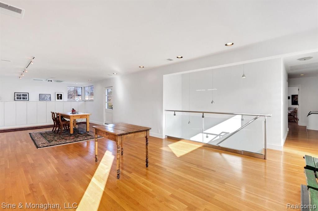 10 Provencal Road Grosse Pointe Farms, MI 48236 - Photo 40 of 94
