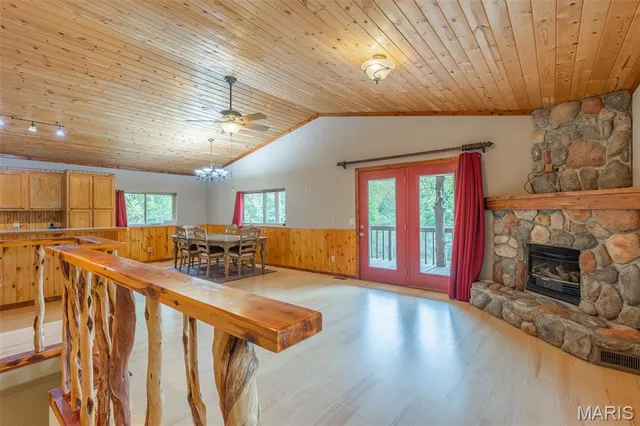 $345,000 | 477 Wayne 335, Patterson, MO 63956