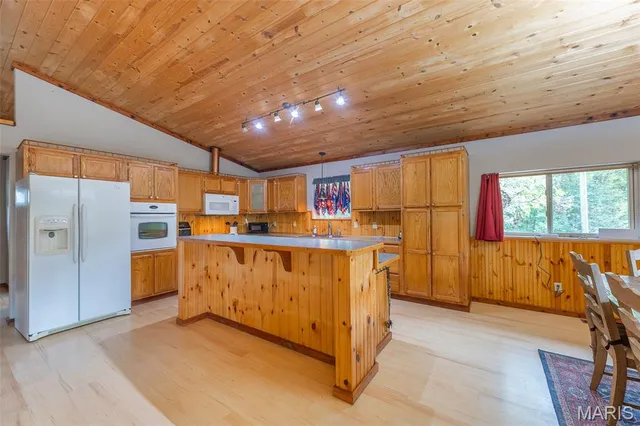 $345,000 | 477 Wayne 335, Patterson, MO 63956