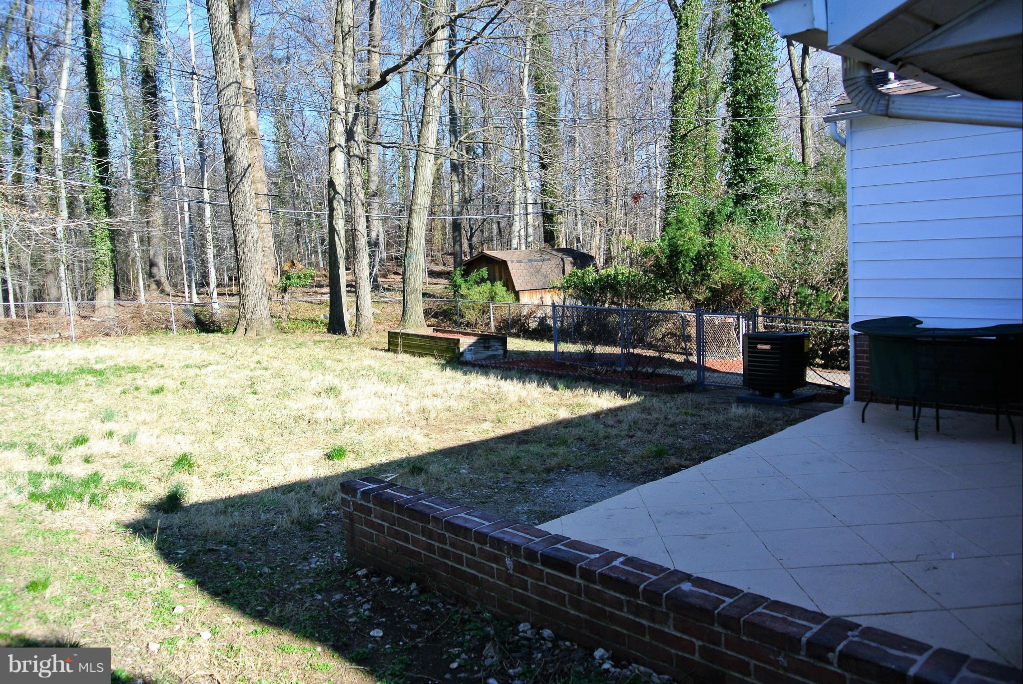 415 Nottingham Road Baltimore, MD 21229 - Photo 27 of 28 Exterior (Rear)