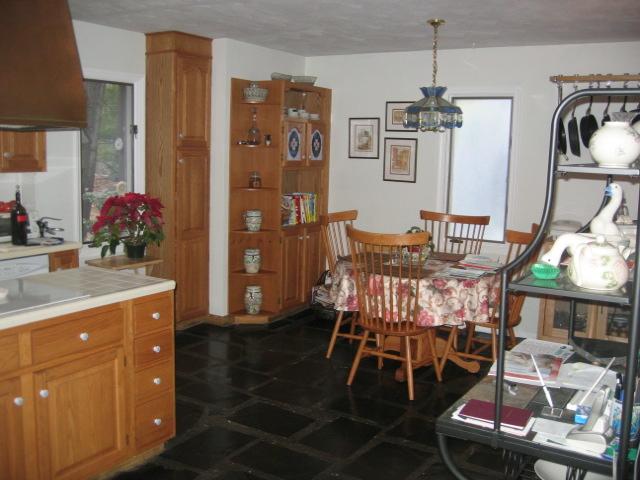 6273 Smokey Ridge Road Roanoke, VA 24018 - Photo 8 of 39 Kitchen #2
