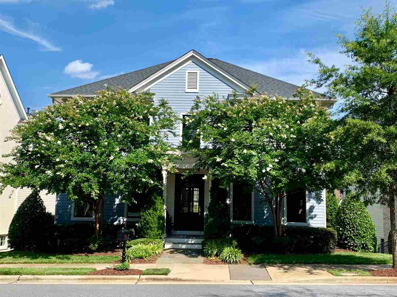 614 Wayne Drive Raleigh, NC 27608 - Photo 4 of 6 Photo 4