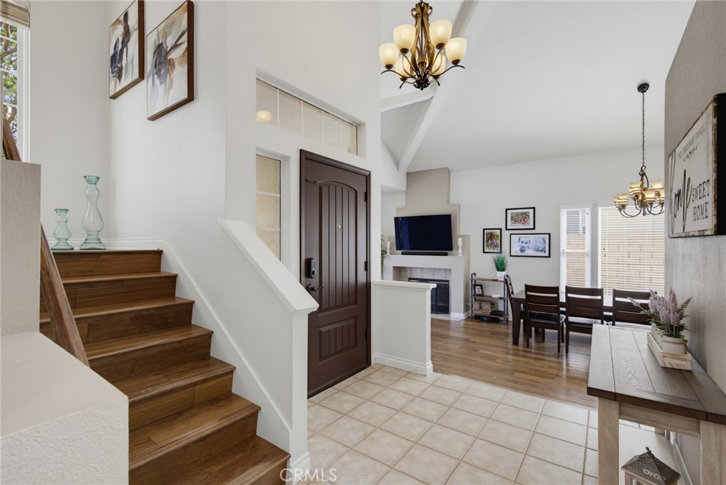 13620 Chesterfield Drive Moorpark, CA 93021 - Photo 15 of 28
